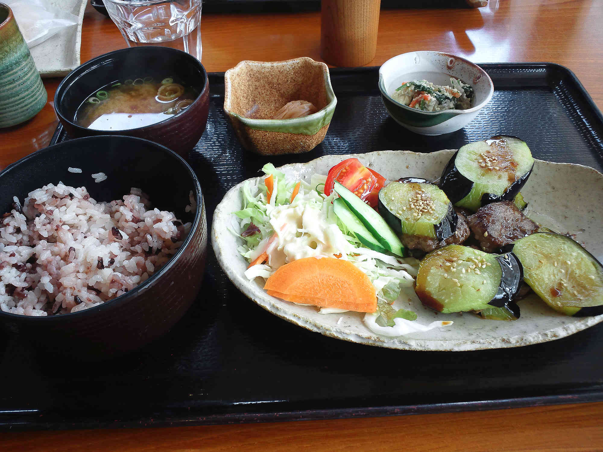 但馬牛と茄子の重ね焼き定食