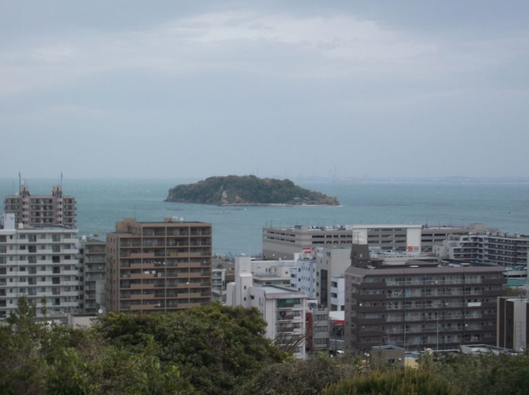 横須賀中央公園 猿島一望