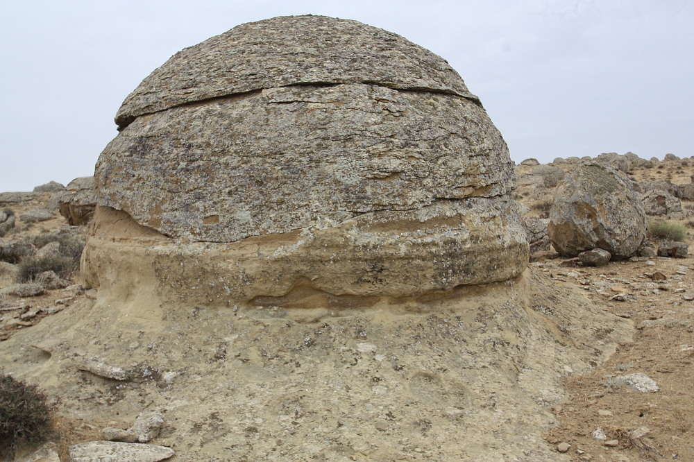 Torysh Stone Balls Valley03