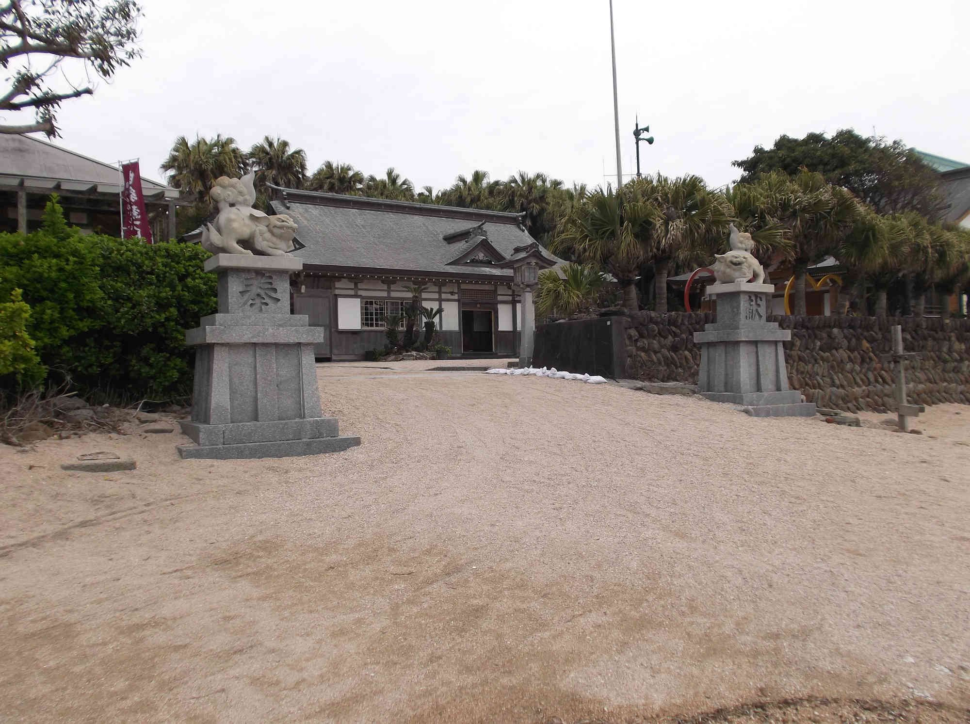 青島神社の狛犬様