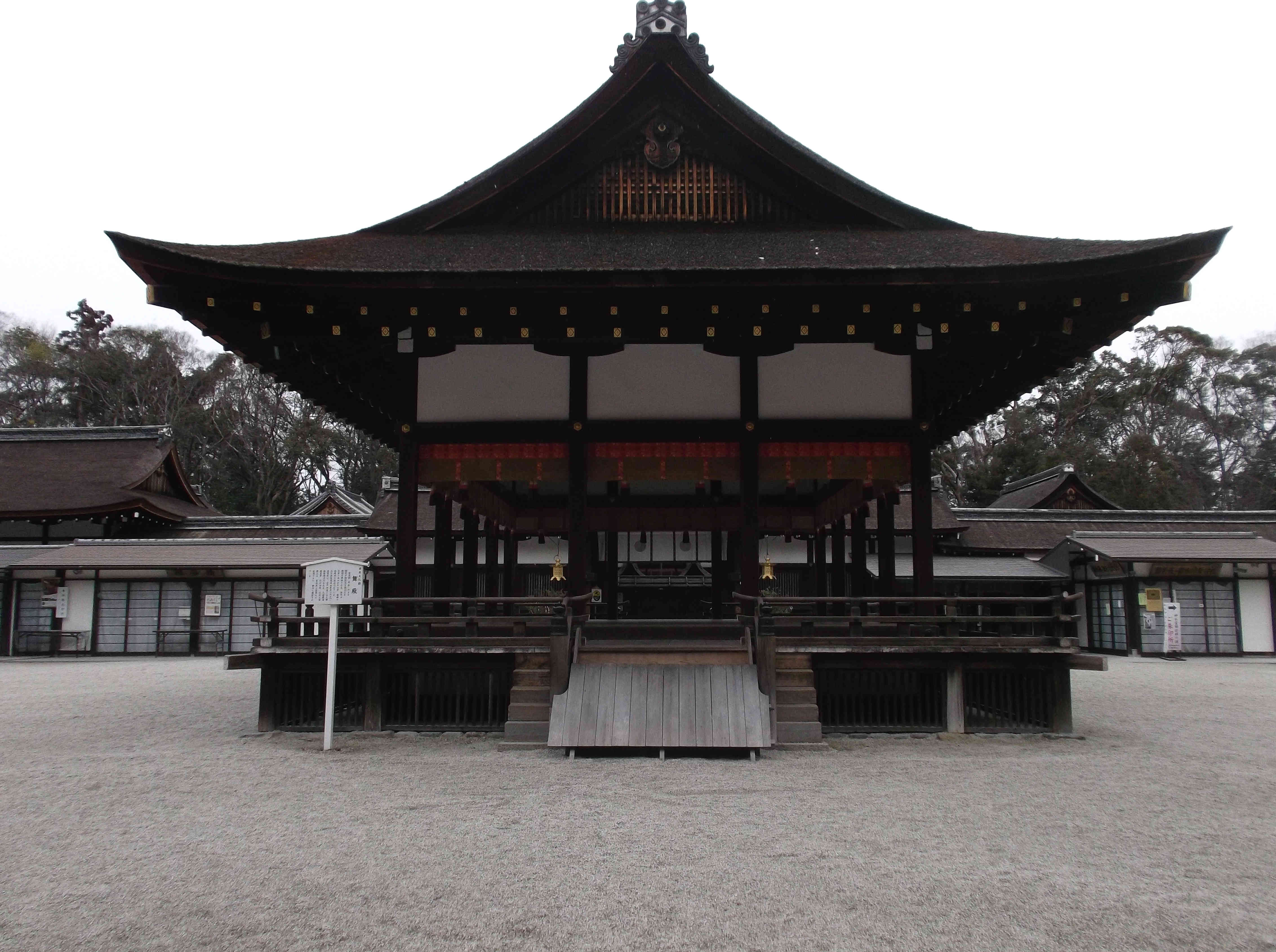 下鴨神社の舞殿