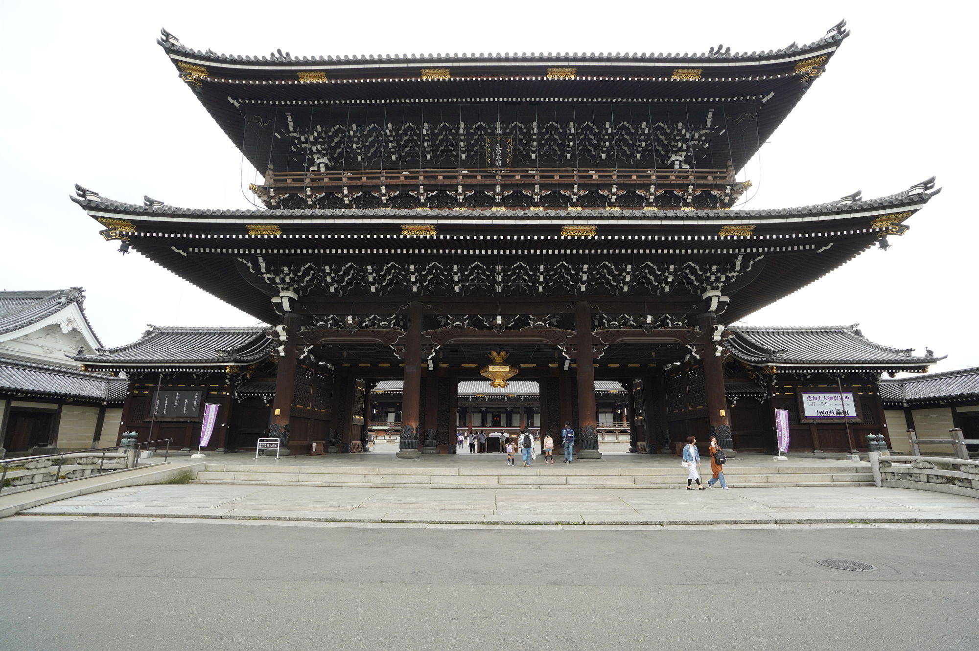 東本願寺 御影堂門