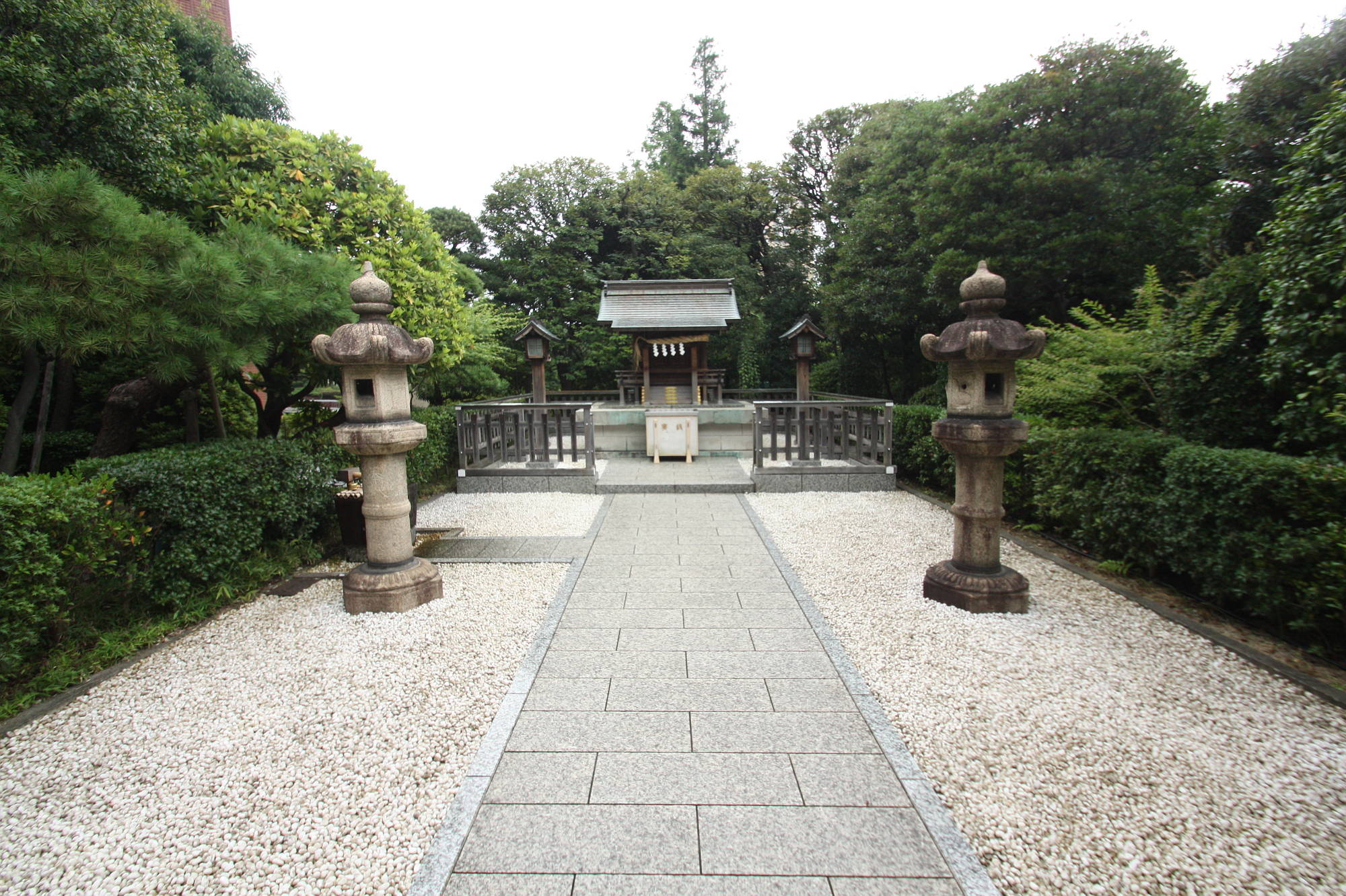 【恵比寿ガーデンプレイス】恵比寿神社の社殿