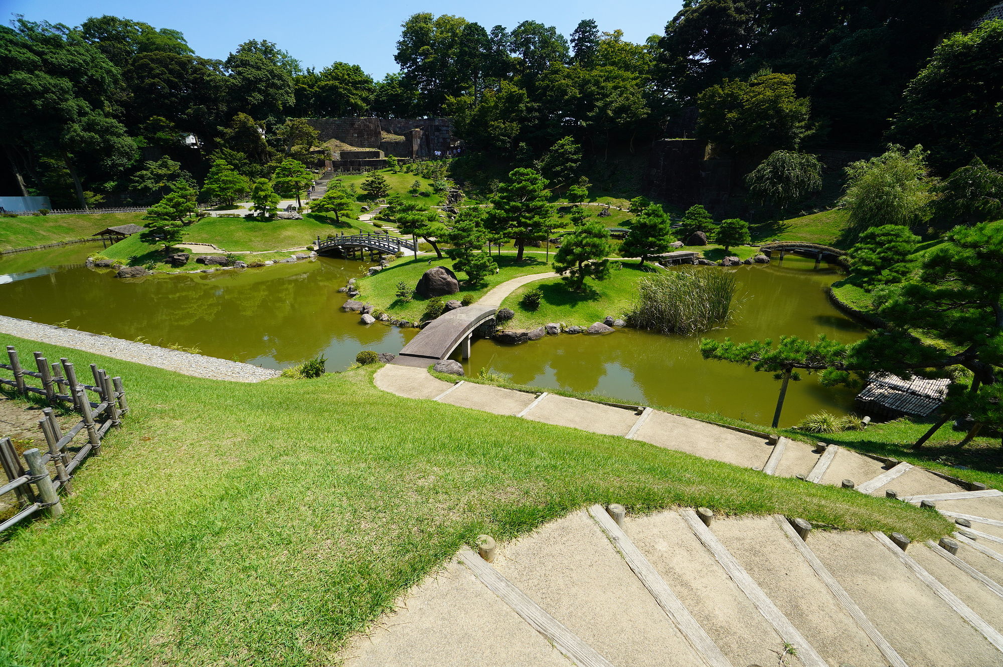 金沢城「玉泉院丸庭園」