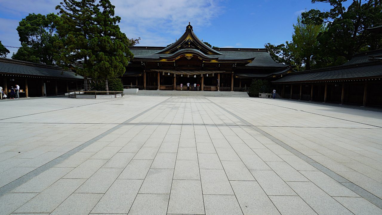 寒川神社