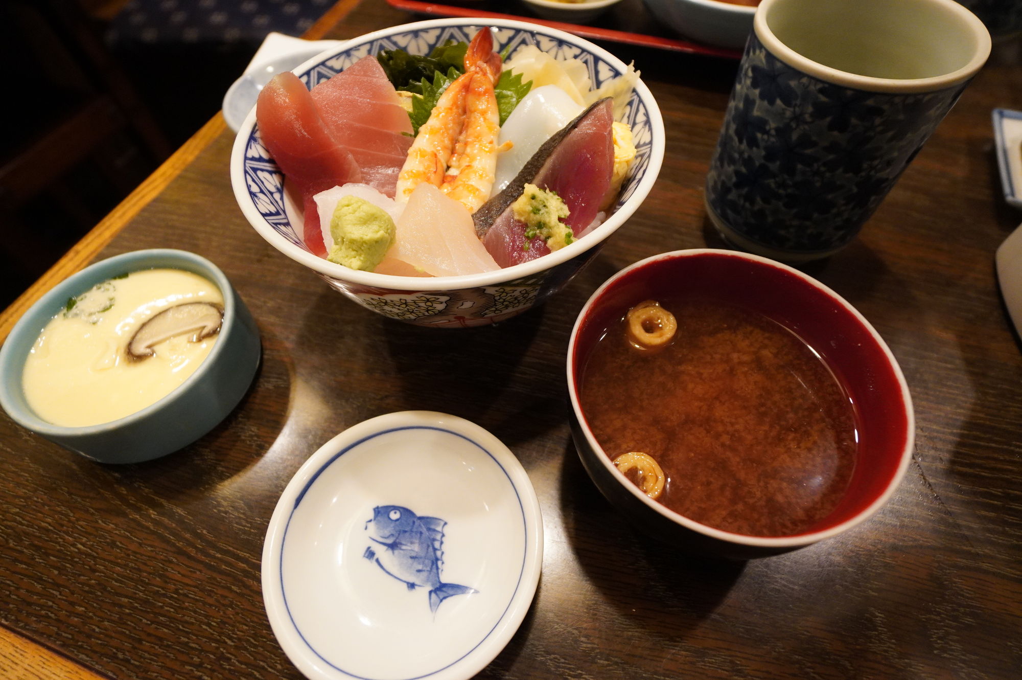 藤沢で食べた昼ご飯「海鮮丼」