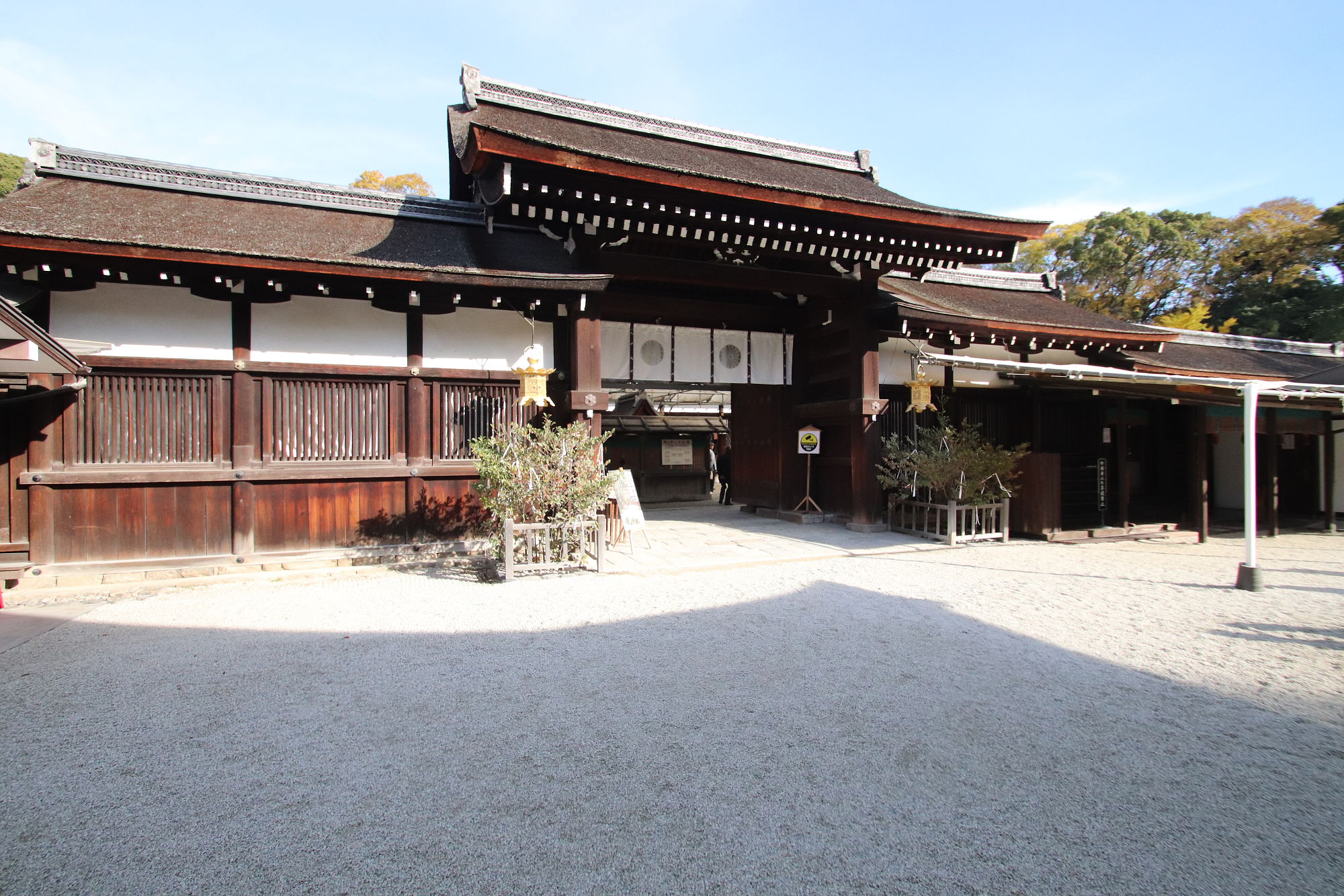 下鴨神社の拝殿