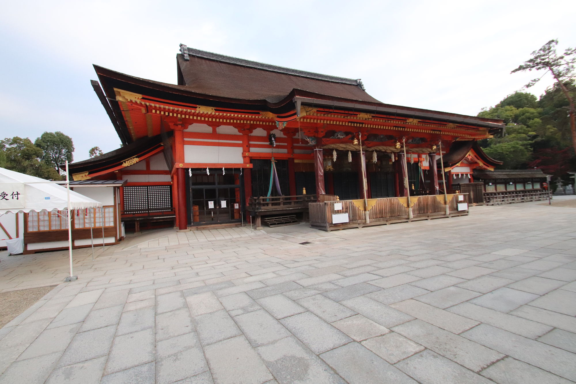 八坂神社の拝殿