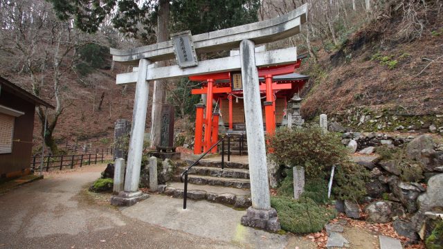 鬼嶽稲荷神社の鳥居