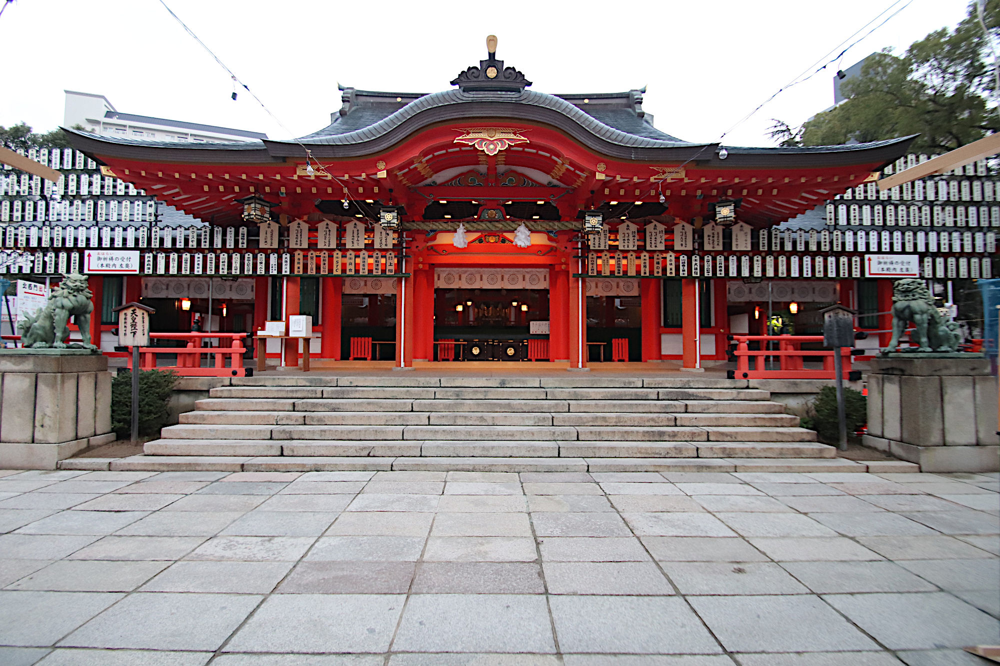 生田神社の本殿