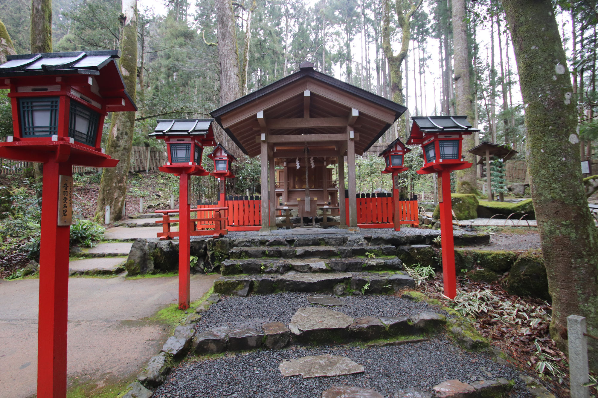 貴船神社「中宮（結社）」