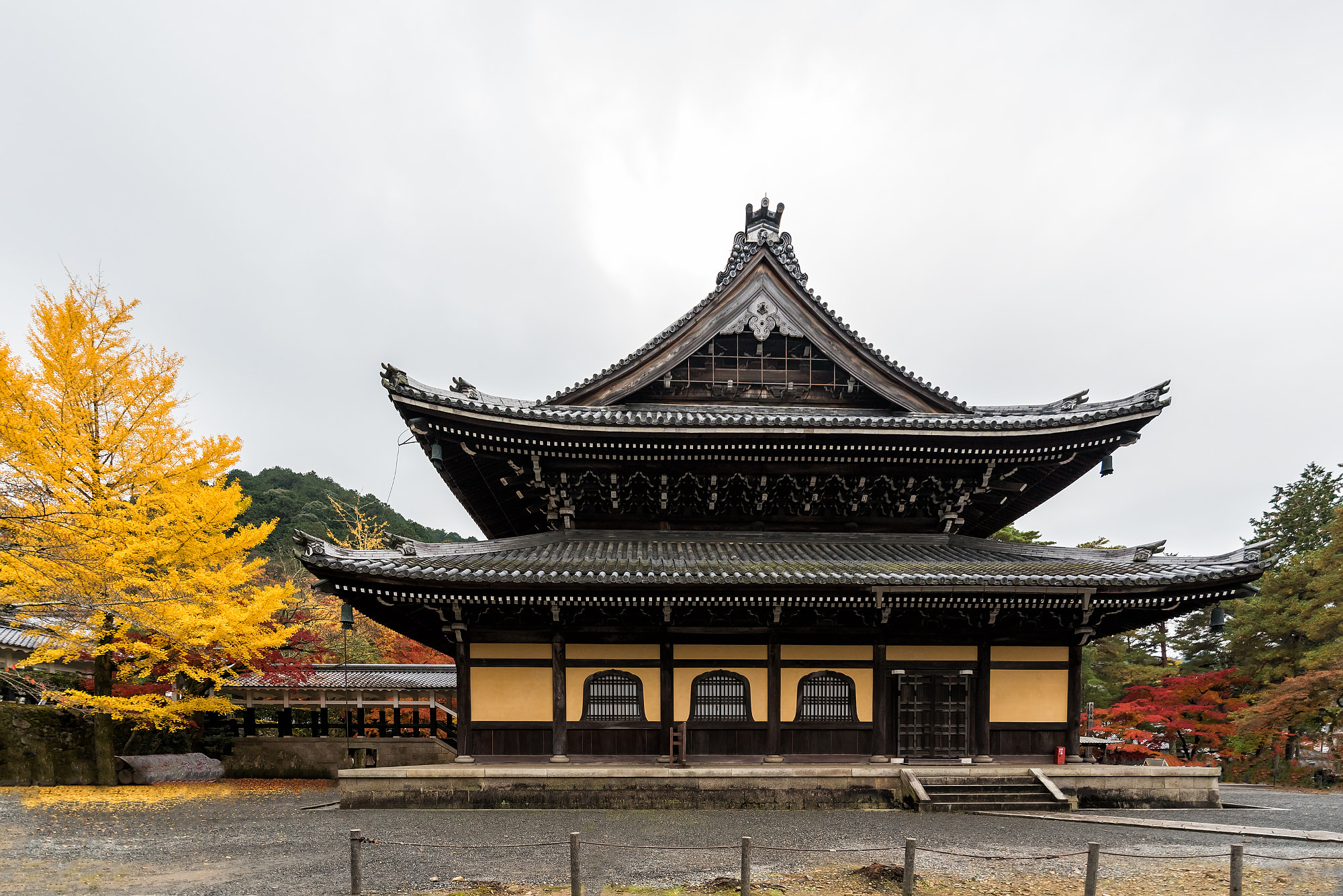 南禅寺の法堂